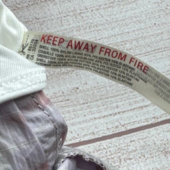 New Free People Movement Varsity Blues Printed Shorts Women's Size Large - Picture 11 of 11